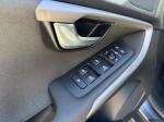 volvo-v40-cross-country-2019-diesel-1969cc