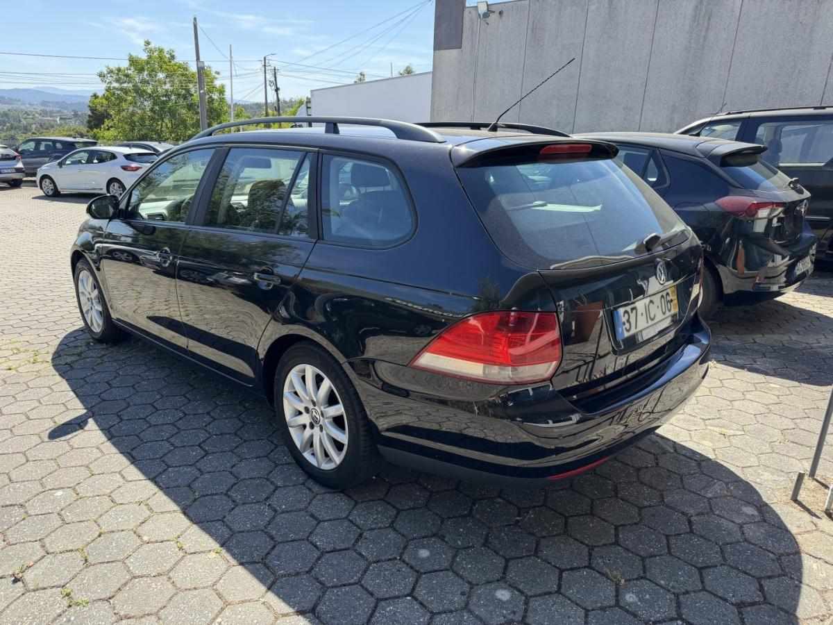volkswagen-golf-variant-2009-diesel-1896cc