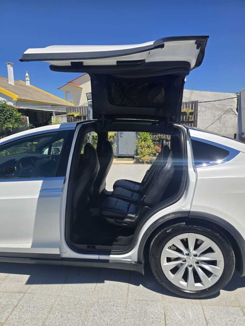 tesla-model-x-2019-eletrico-0cc
