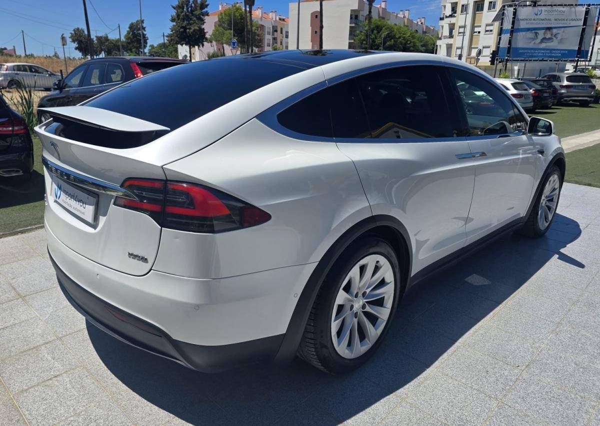 tesla-model-x-2019-eletrico-0cc