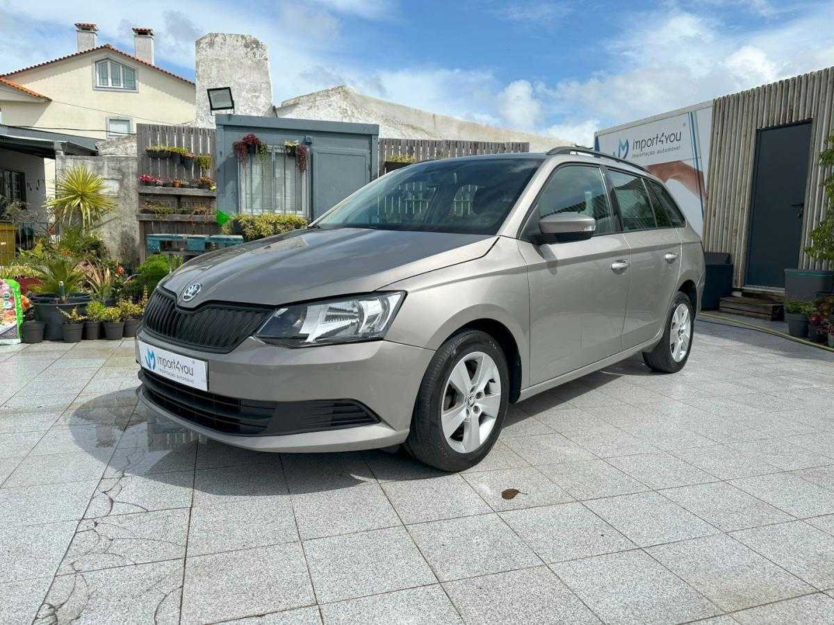 skoda-fabia-2017-gasolina-999cc