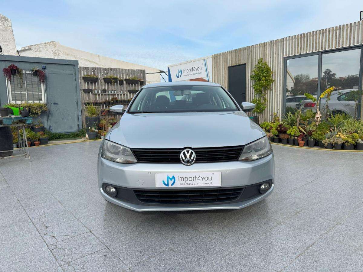 volkswagen-jetta-2014-diesel-1598cc