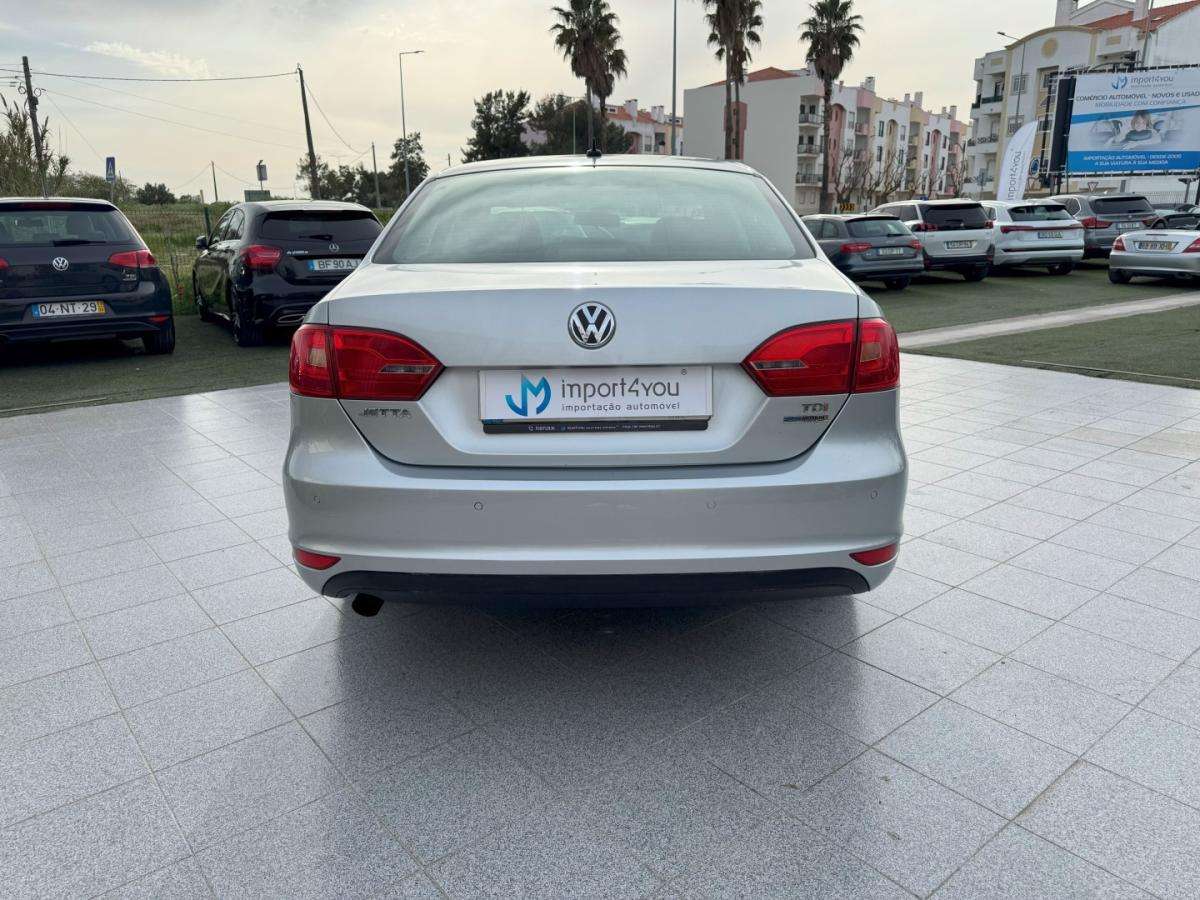 volkswagen-jetta-2014-diesel-1598cc