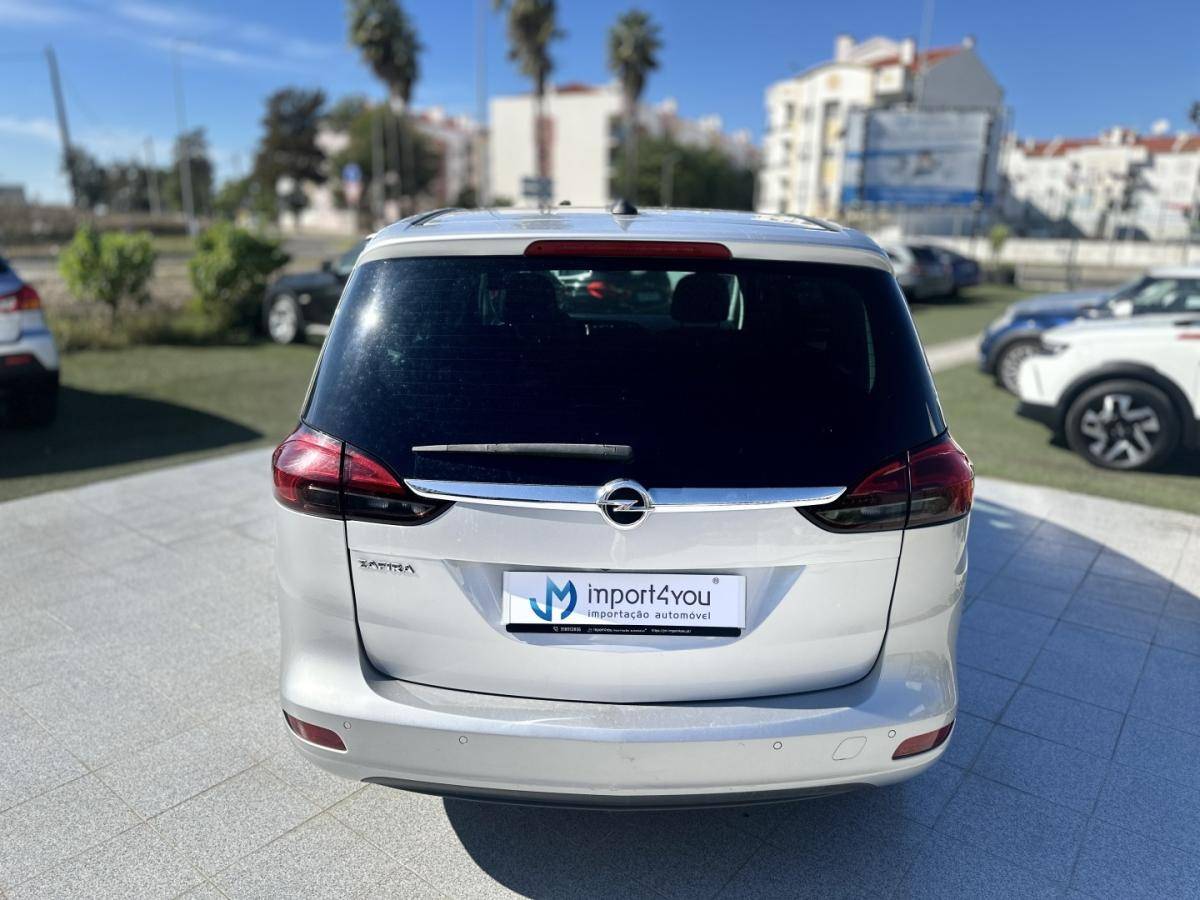 opel-zafira-2019-diesel-1598cc