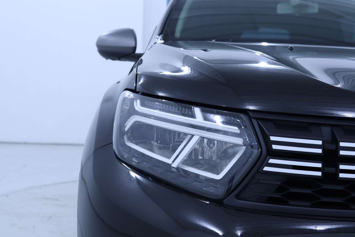 dacia-duster-1-0-tce-2023-gasolina-999cc