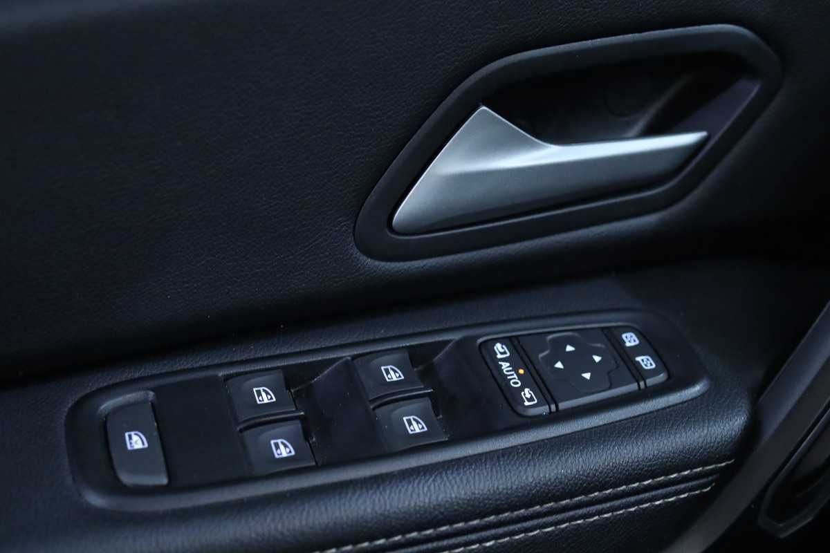 dacia-duster-1-0-tce-2023-gasolina-999cc