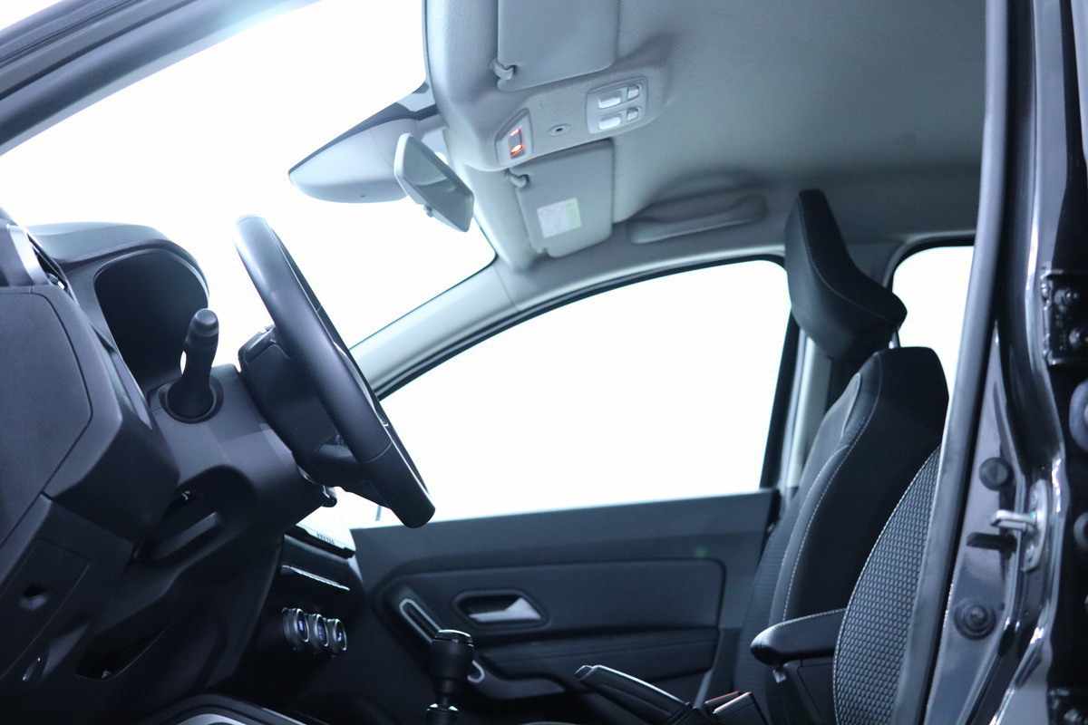 dacia-duster-1-0-tce-2023-gasolina-999cc