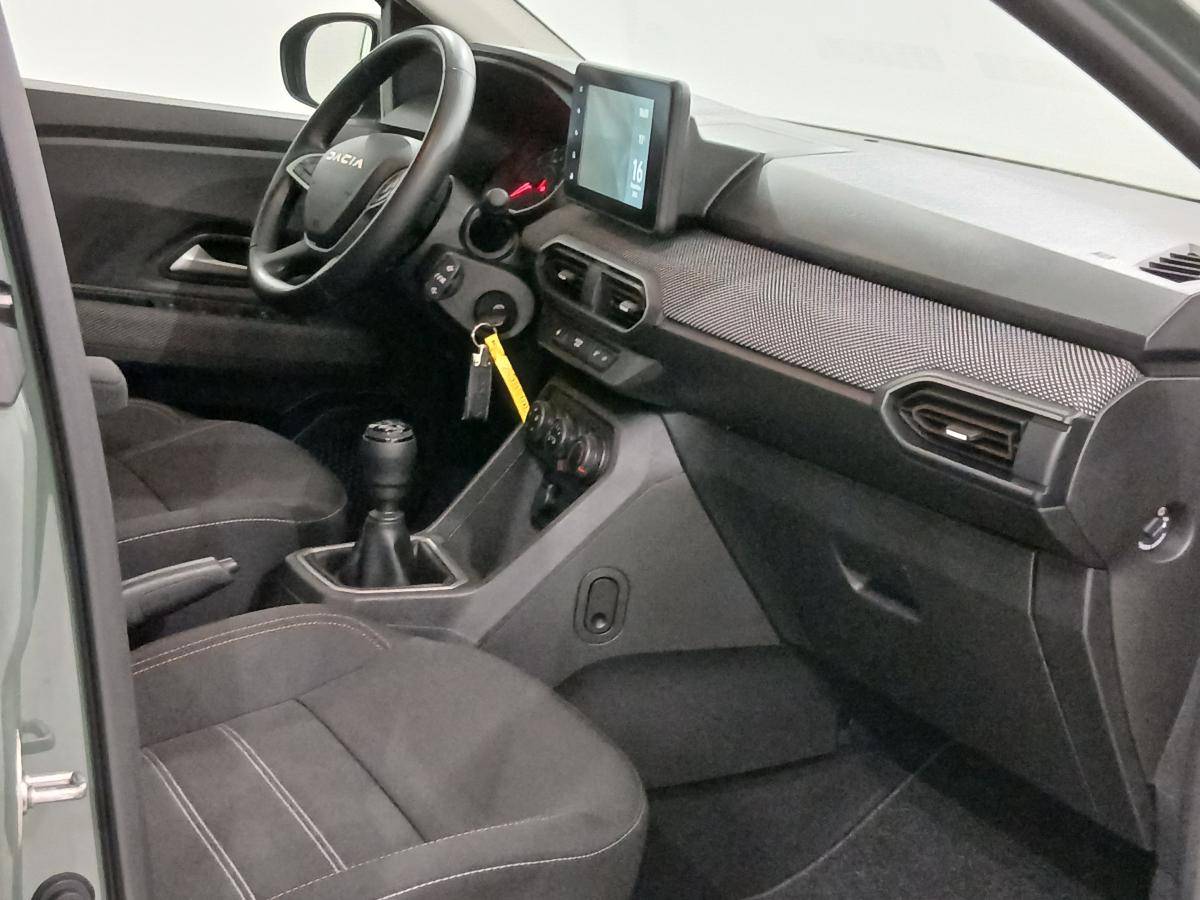 dacia-sandero-1-0-tce-2024-gasolina-999cc