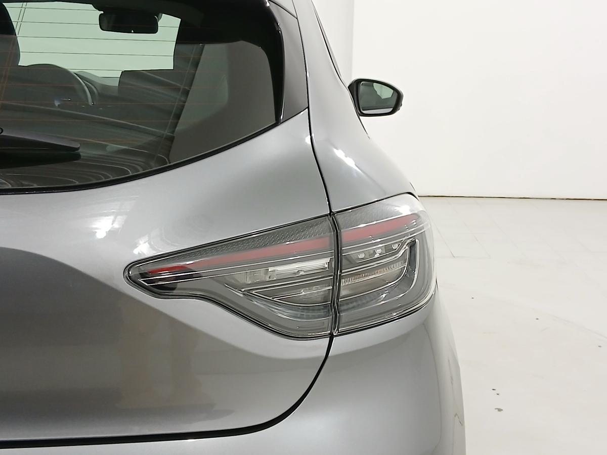 renault-clio-1-5-101cv-2024-diesel-1461cc