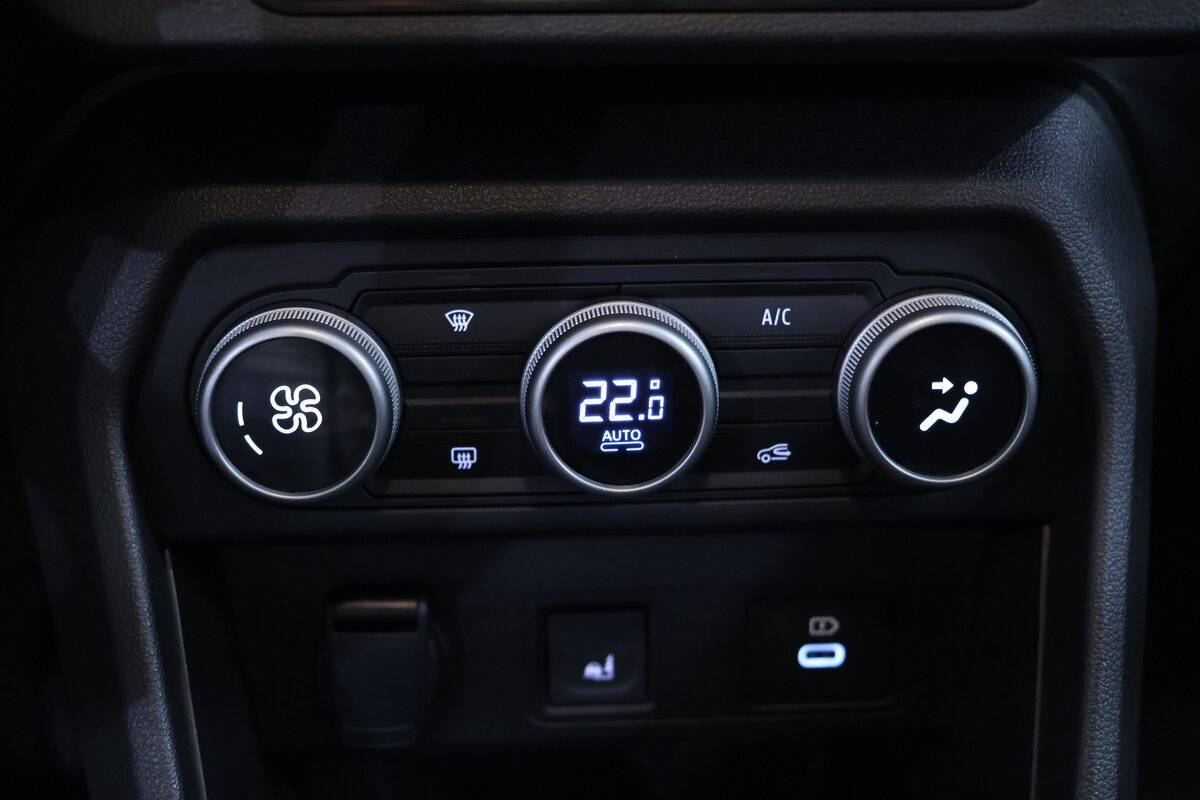 dacia-sandero-1-0-tce-2025-gasolina-999cc