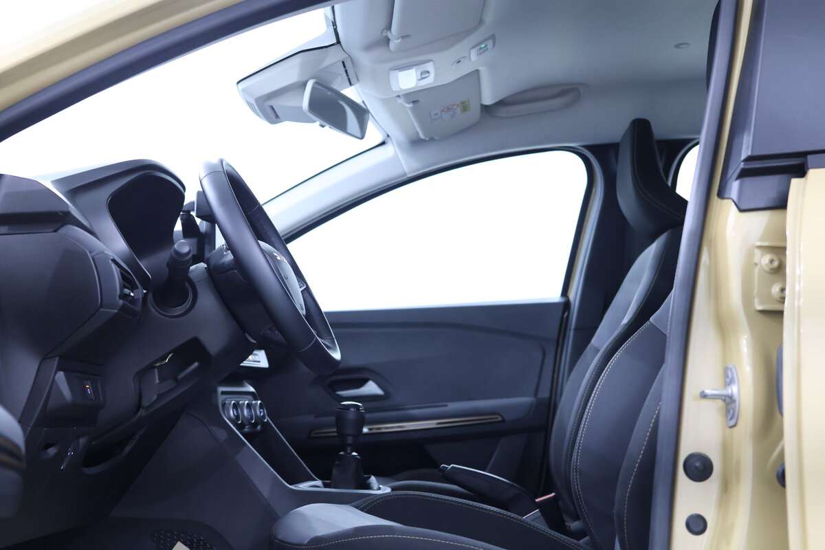 dacia-sandero-1-0-tce-2025-gasolina-999cc