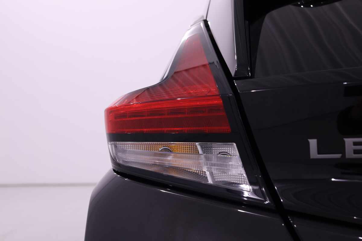 nissan-leaf-40-kwh-2023-eletrico