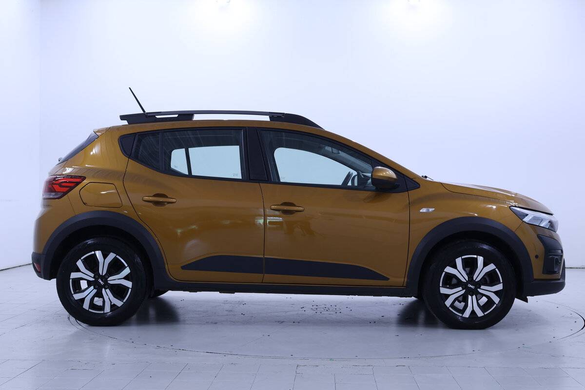 dacia-sandero-1-0-tce-2024-gasolina-999cc