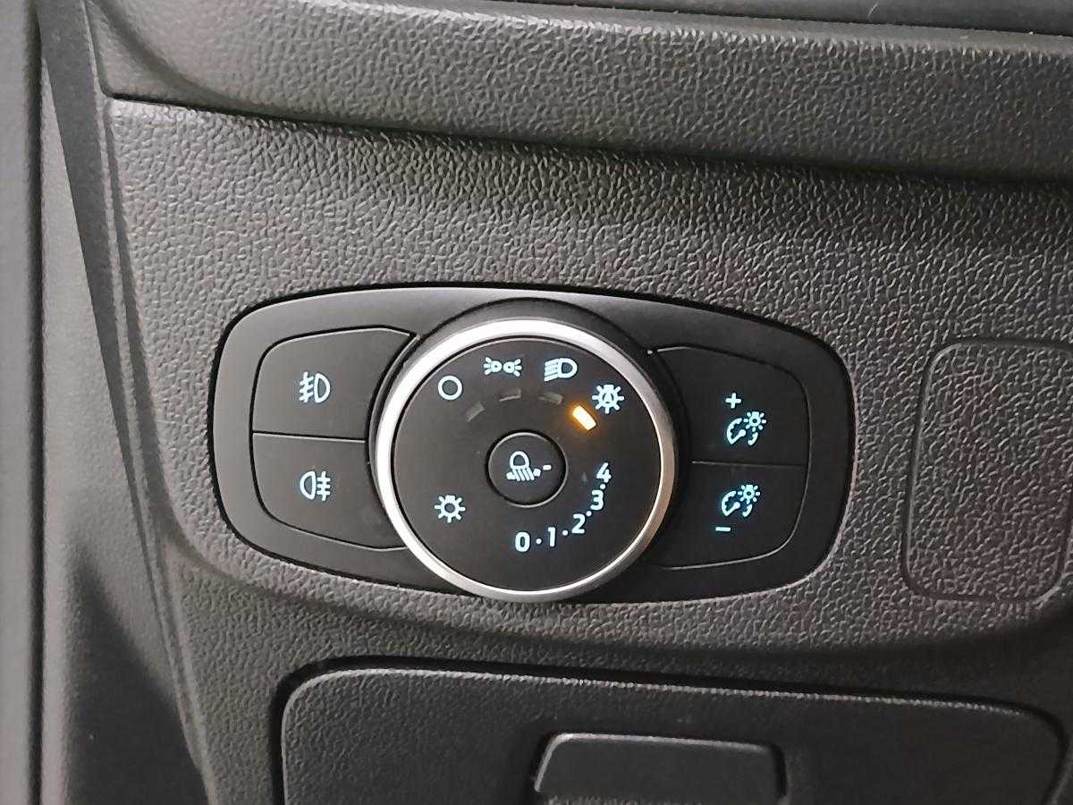 ford-focus-1-5-ecoblue-2019-diesel-1499cc
