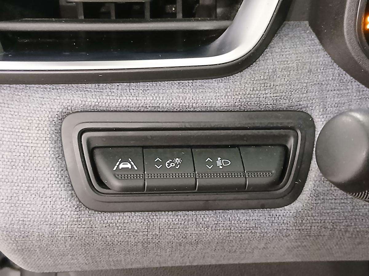 renault-clio-1-0-91cv-2024-gasolina-999cc