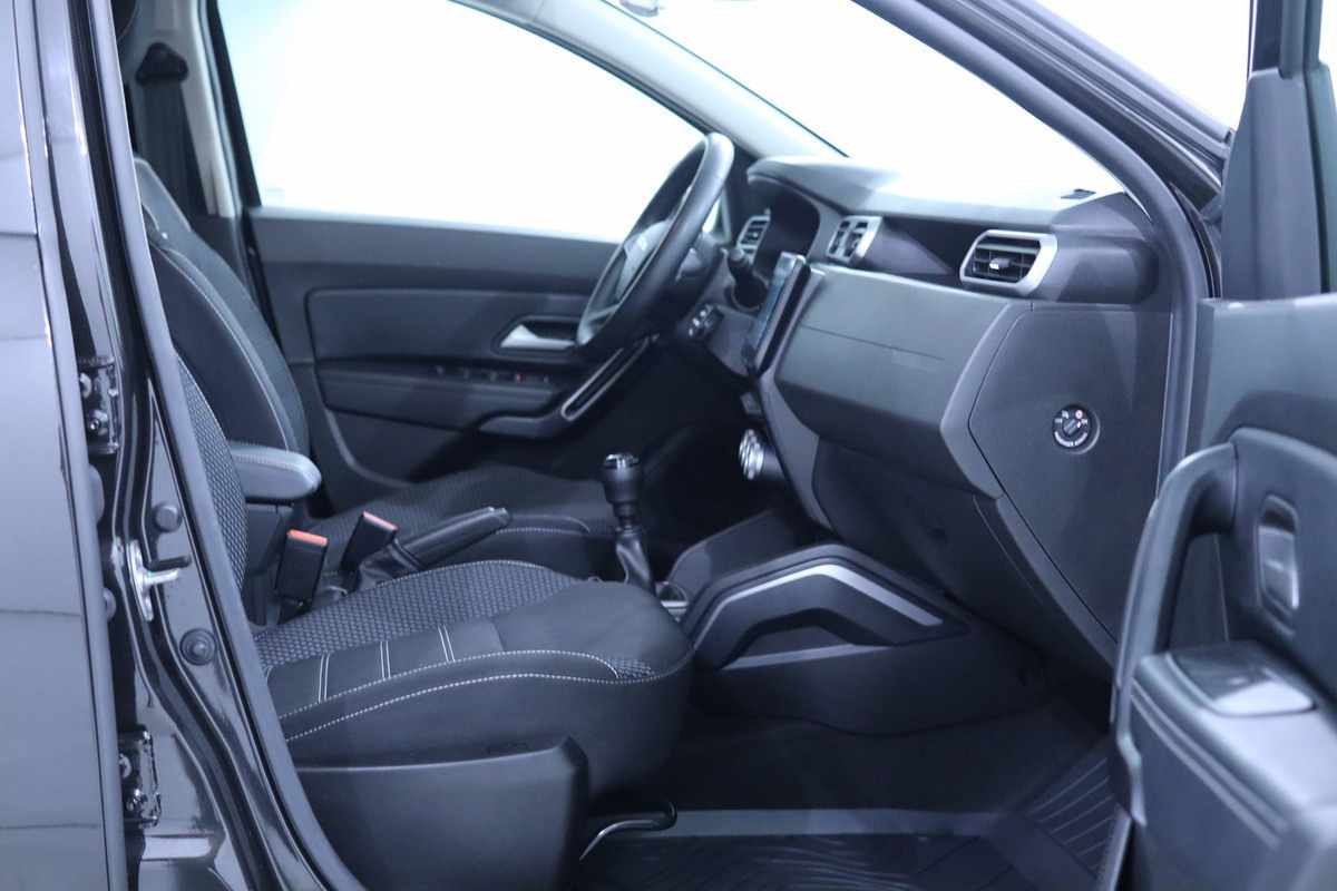 dacia-duster-1-0-tce-2023-gasolina-999cc