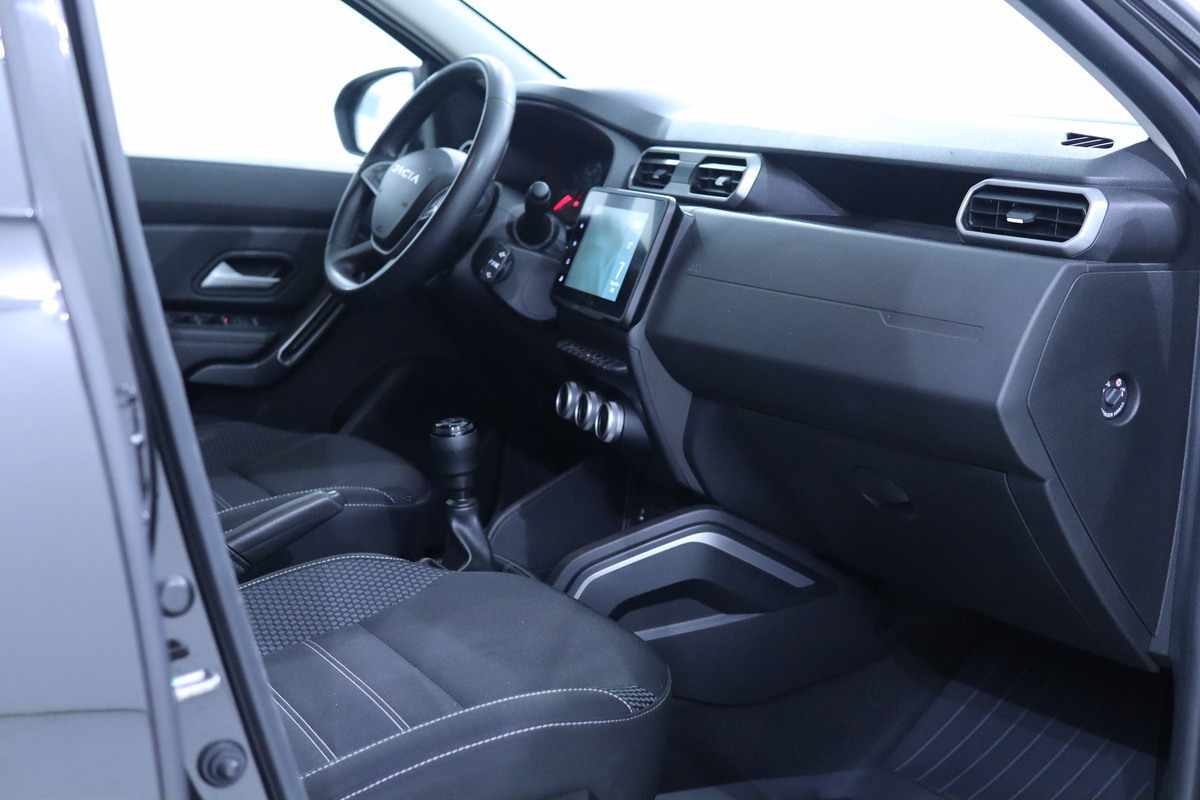 dacia-duster-1-0-tce-2023-gasolina-999cc