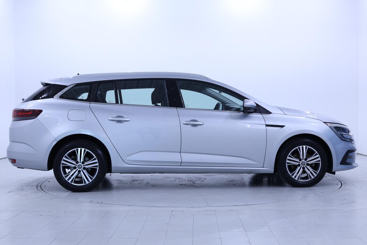 renault-megane-1-5-blue-dci-2022-diesel-1461cc