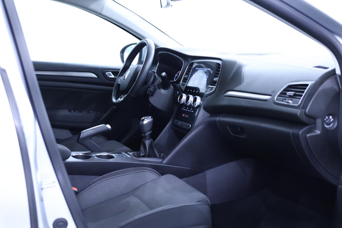 renault-megane-1-5-blue-dci-2022-diesel-1461cc