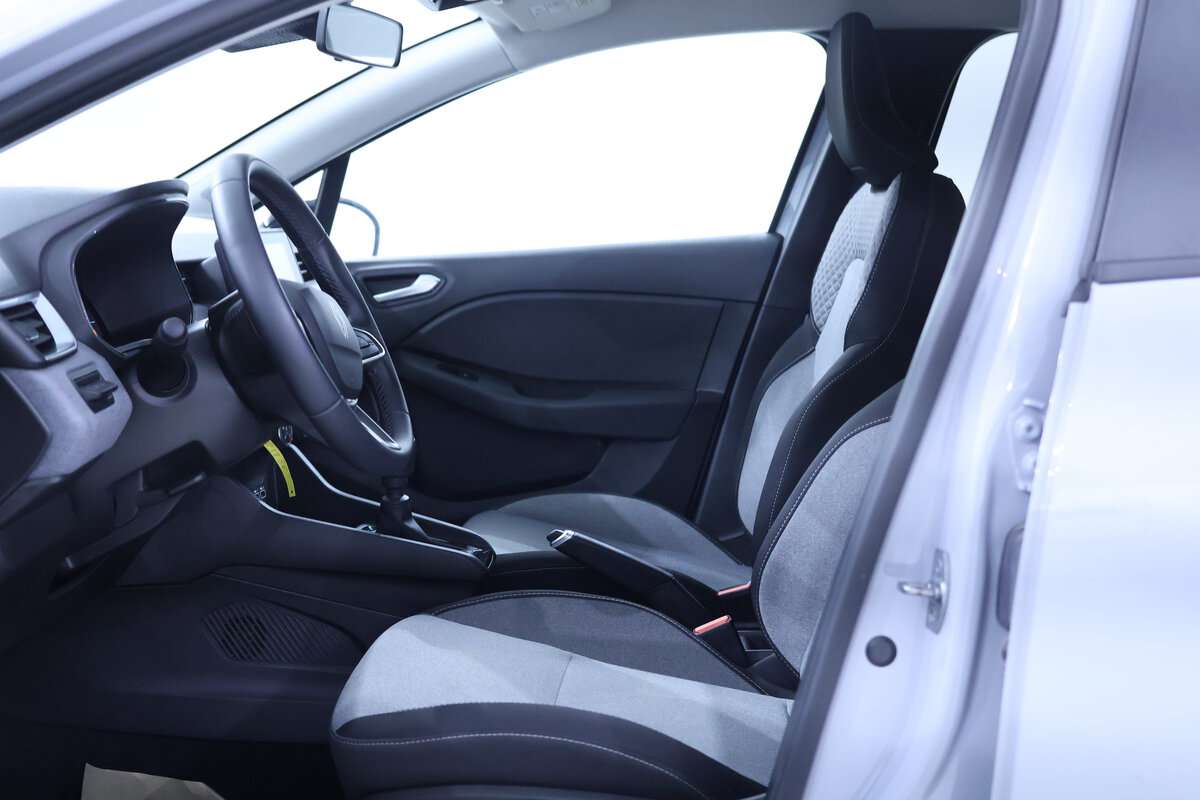 renault-clio-1-0-tce-2024-gasolina-999cc