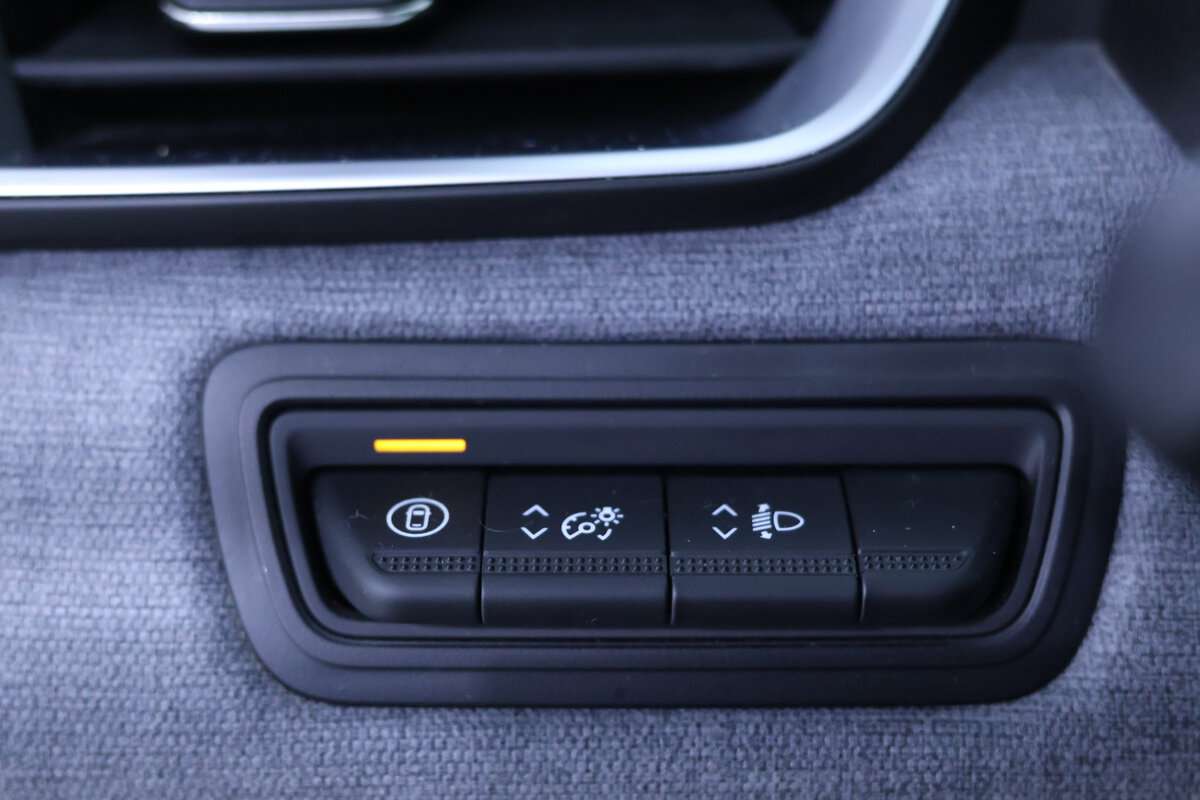 renault-clio-1-0-tce-2024-gasolina-999cc