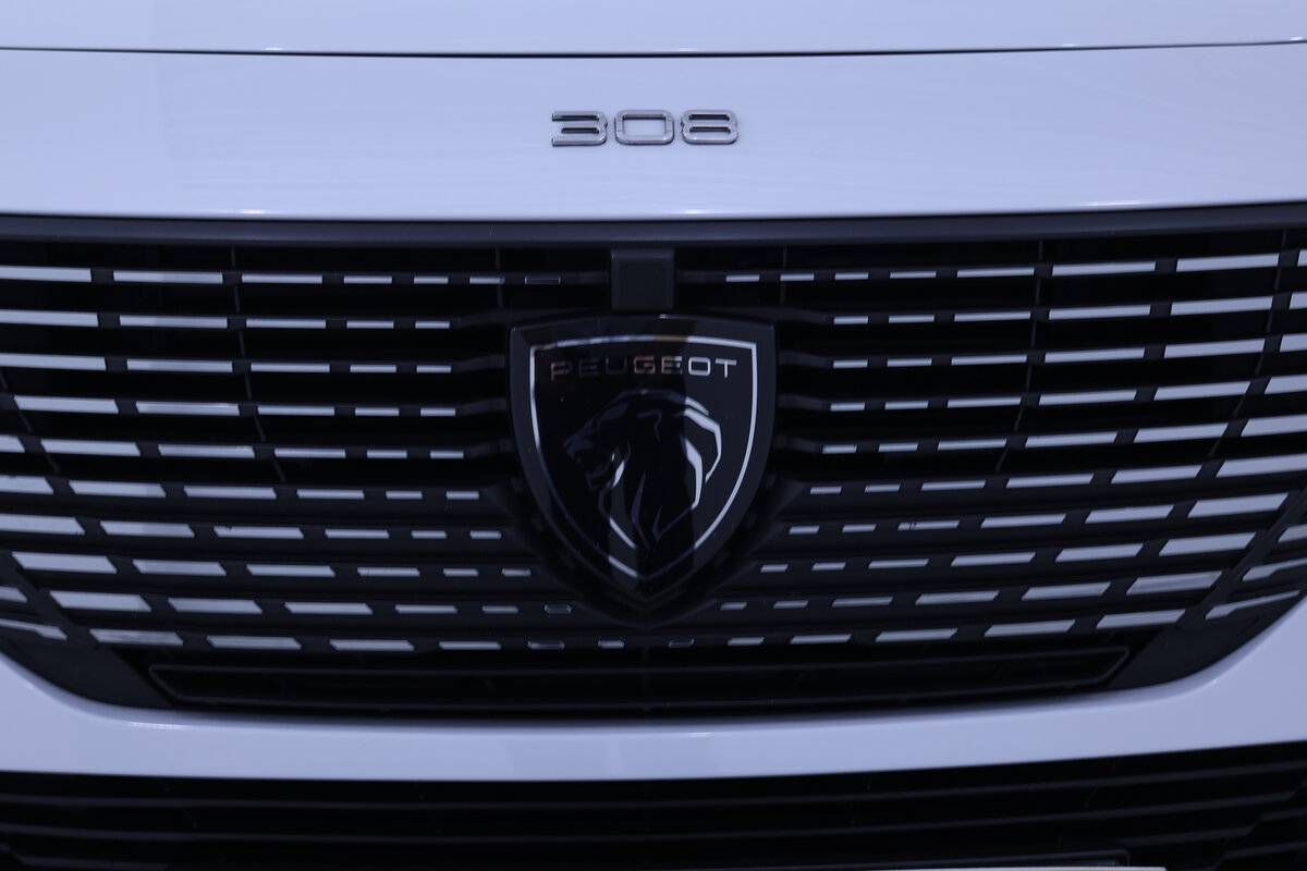 peugeot-308-1-2-puretech-2024-gasolina-1199cc