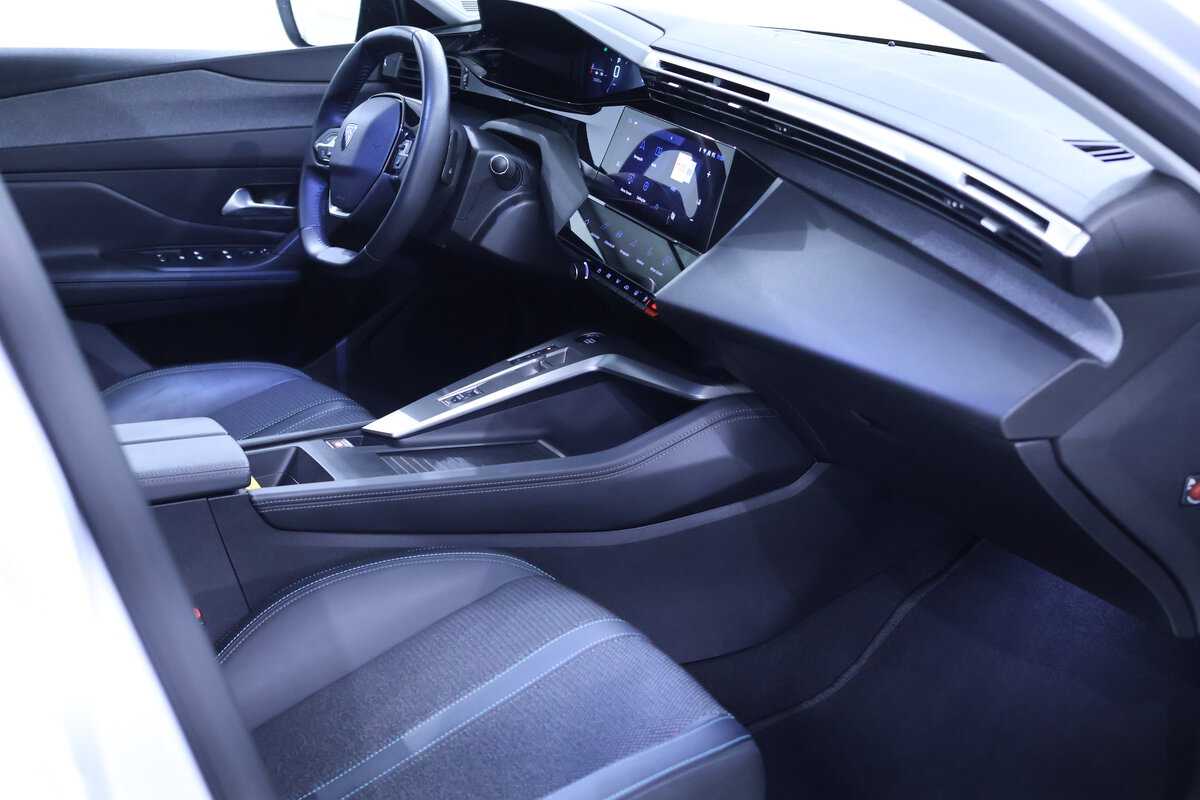 peugeot-308-1-2-puretech-2024-gasolina-1199cc
