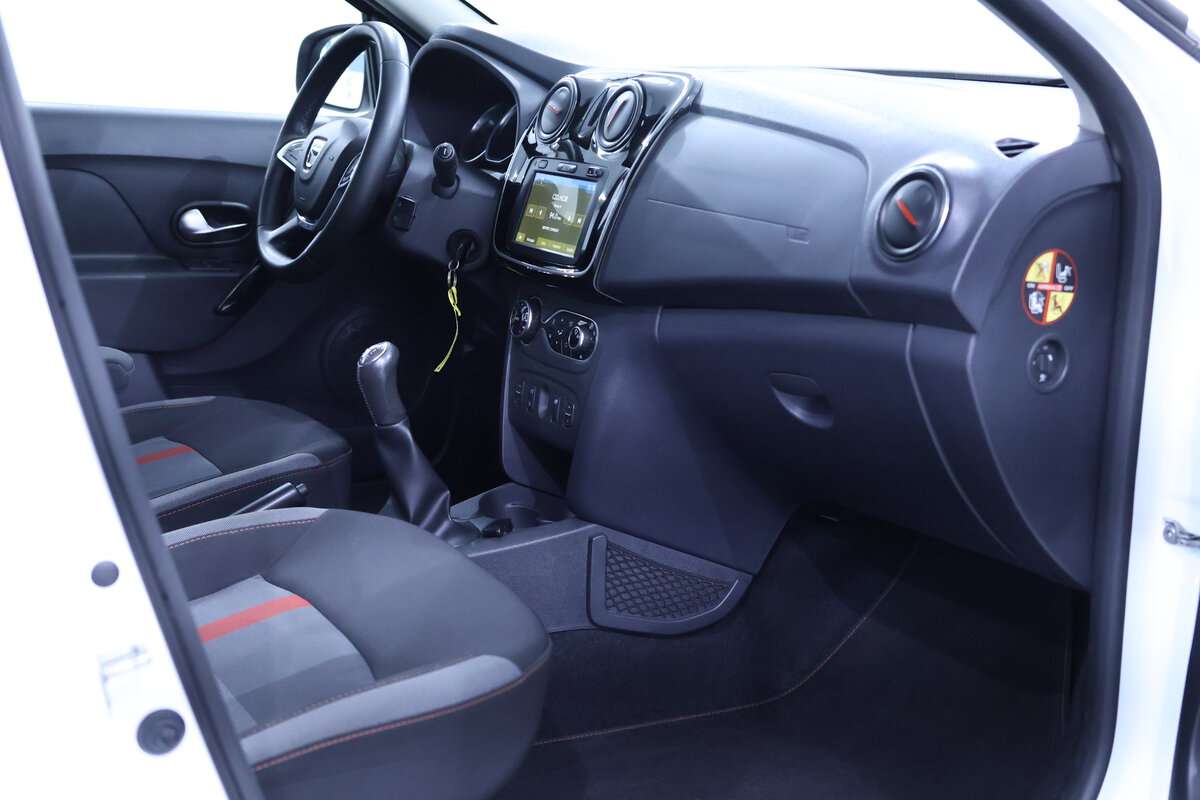 dacia-sandero-0-9-tce-2020-gasolina-898cc
