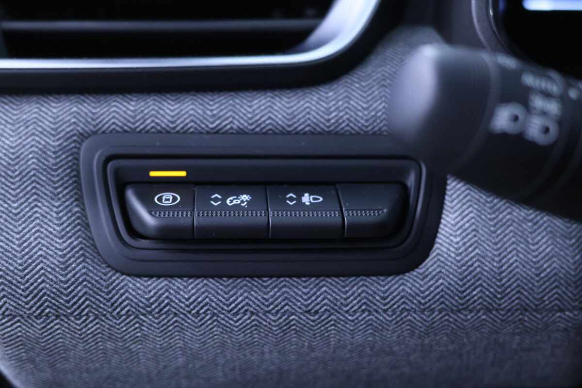 renault-clio-1-0-tce-2024-gasolina-999cc