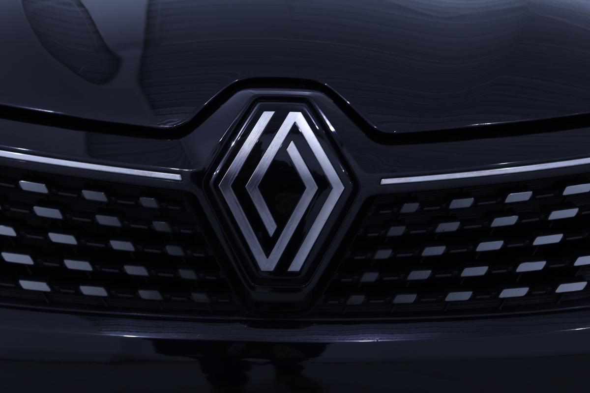 renault-clio-1-0-91cv-2024-gasolina-999cc