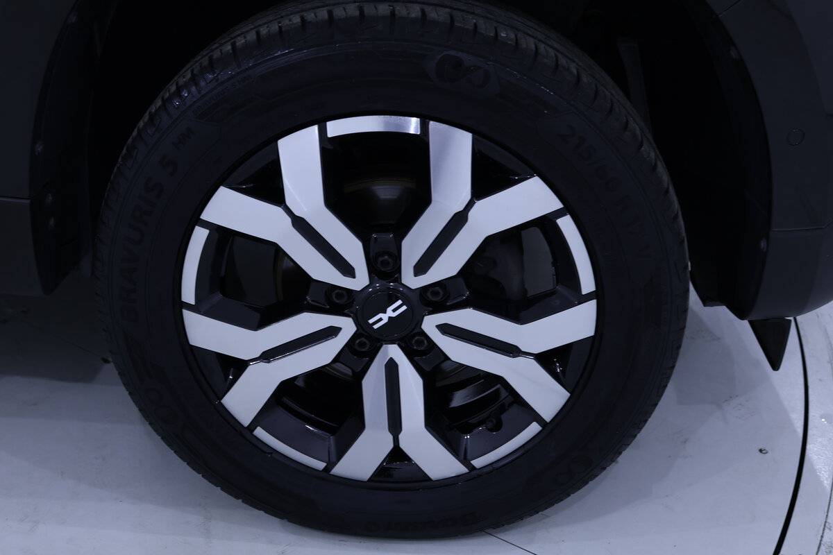 dacia-duster-1-0-tce-2023-gasolina-999cc