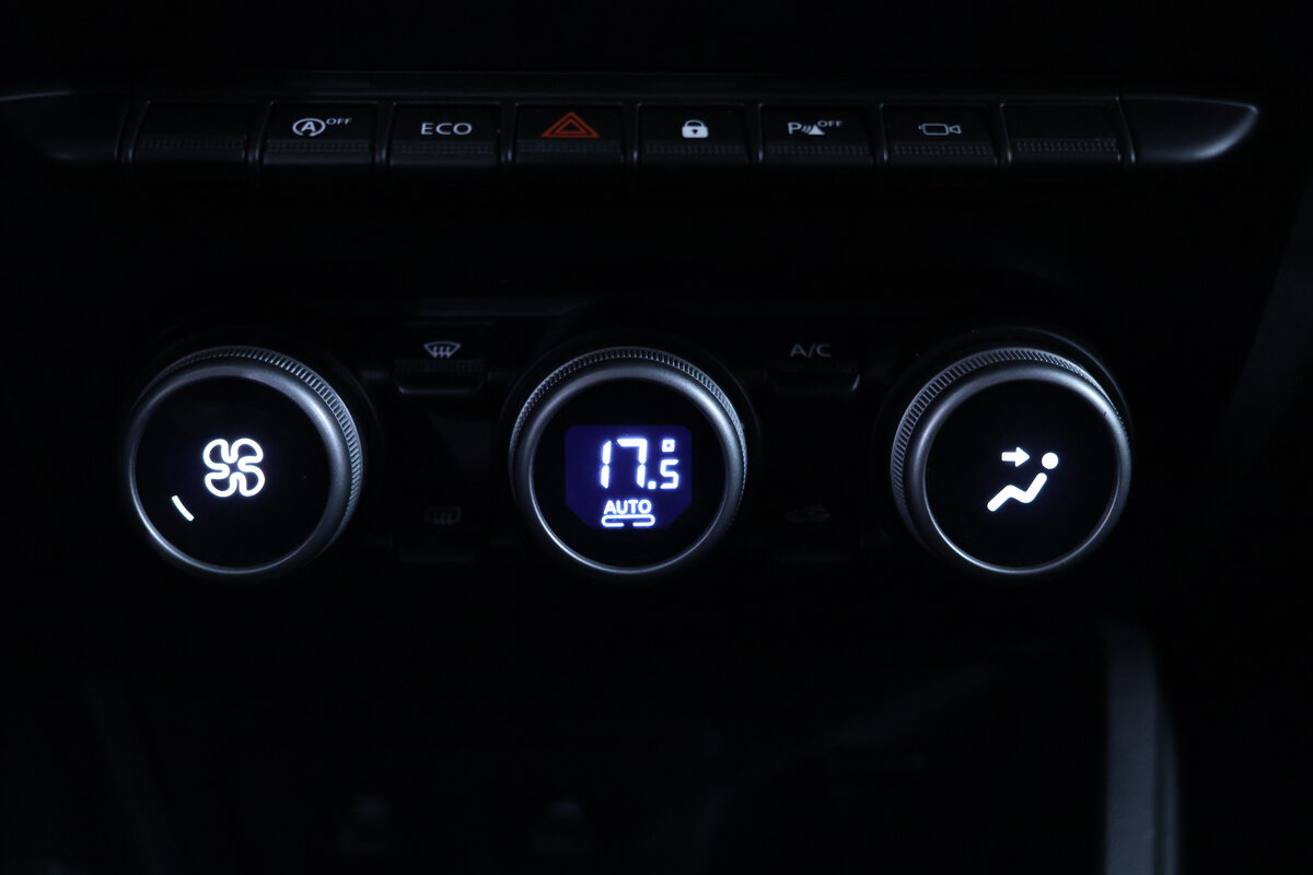 dacia-duster-1-0-tce-2023-gasolina-999cc