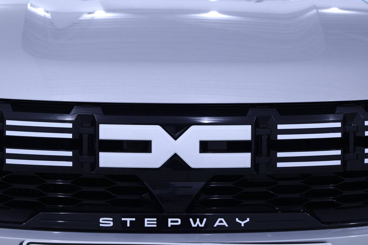 dacia-sandero-1-0-tce-2024-gasolina-999cc