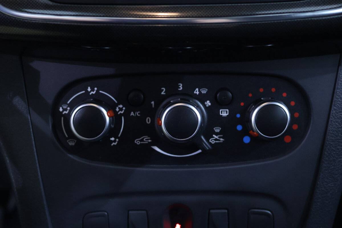 dacia-sandero-0-9-tce-2017-gasolina-898cc