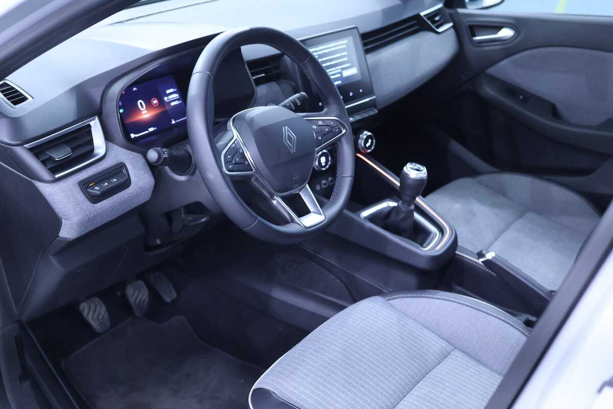 renault-clio-1-0-tce-2025-gasolina-999cc