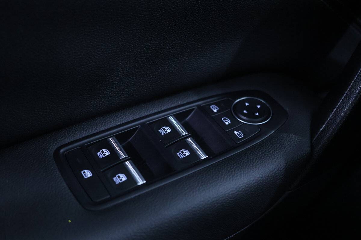 renault-captur-1-0-tce-2023-gasolina-999cc