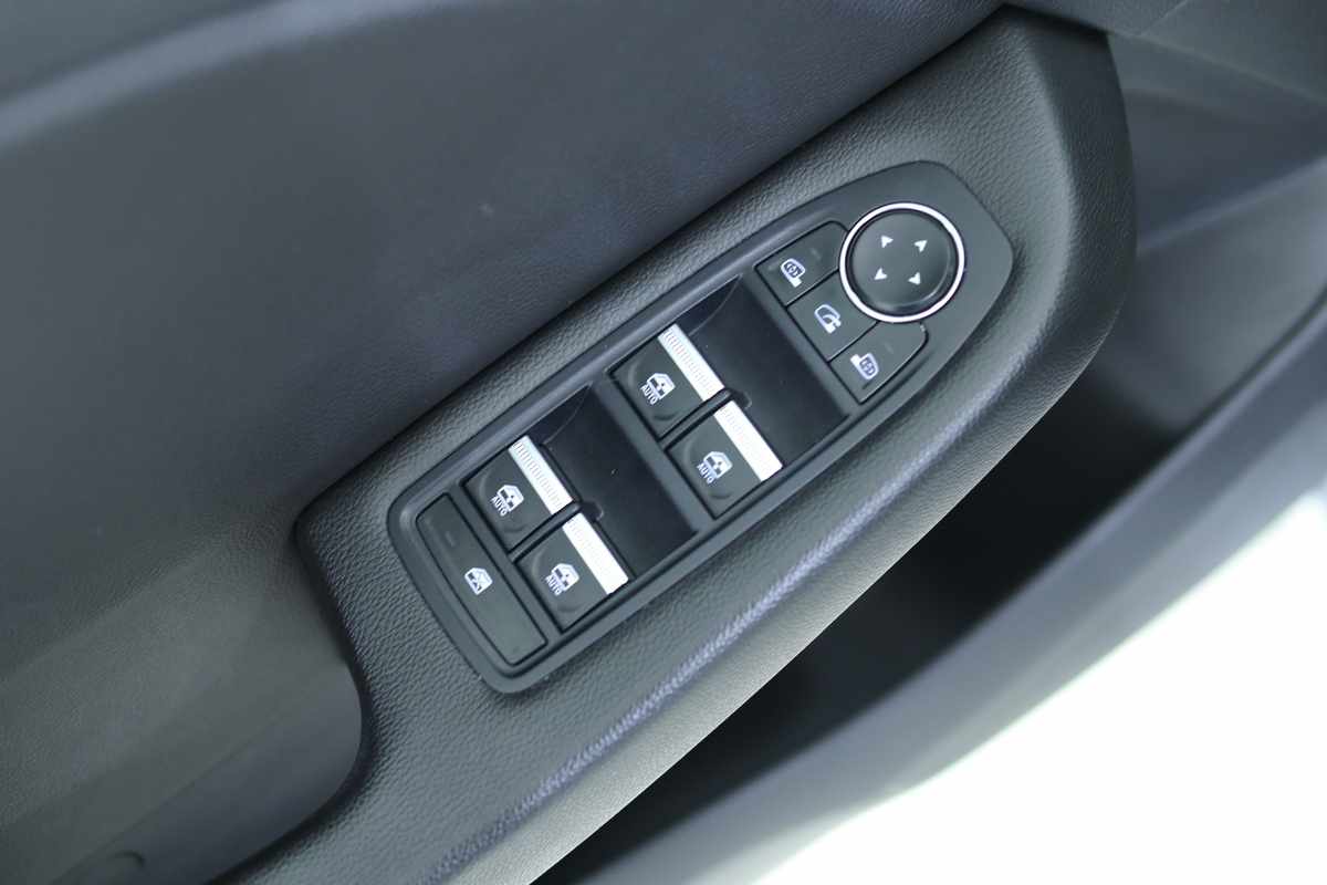 renault-clio-1-0-tce-2020-gasolina-999cc