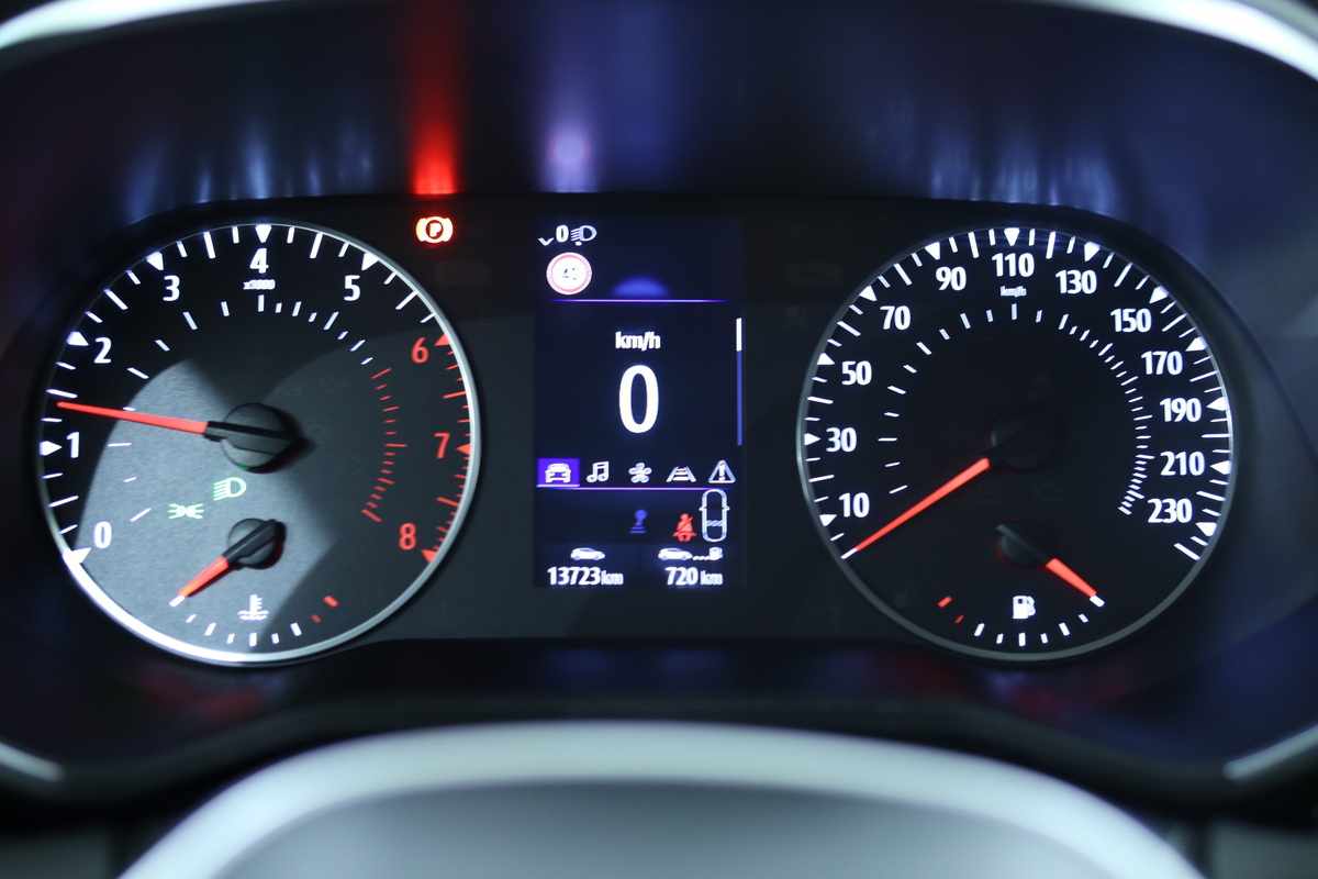 renault-clio-1-0-tce-2020-gasolina-999cc
