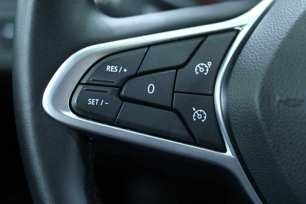 renault-clio-1-0-tce-2020-gasolina-999cc