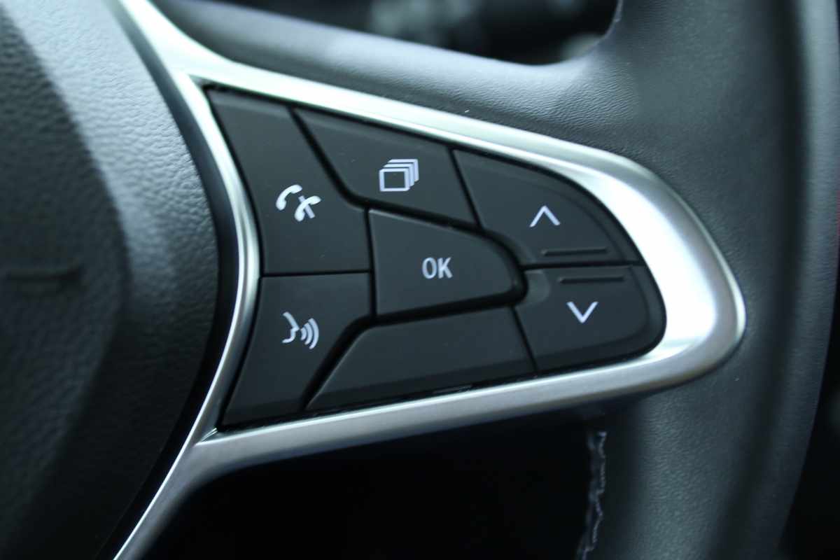 renault-clio-1-0-tce-2020-gasolina-999cc
