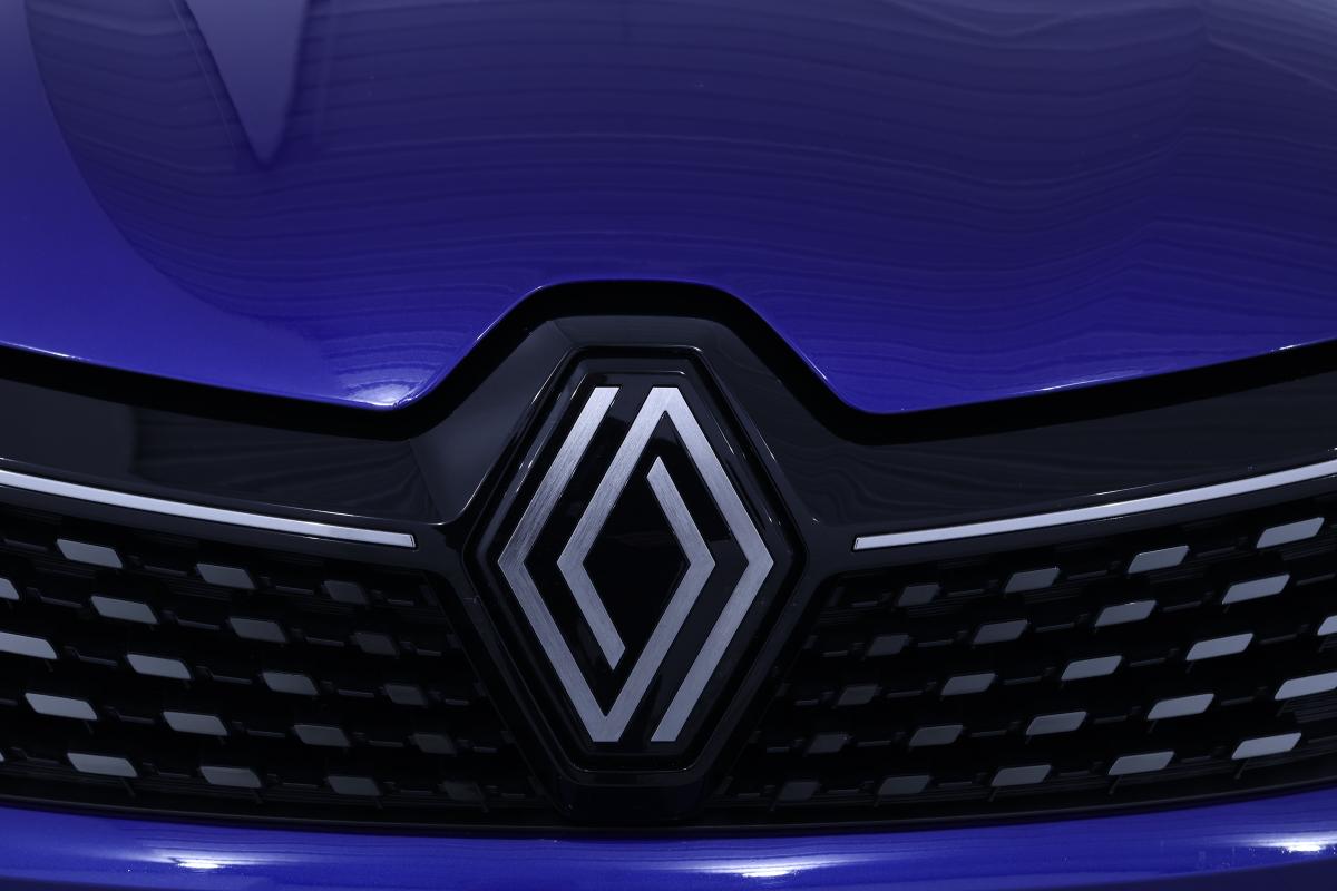 renault-clio-1-0-91cv-2024-gasolina-999cc