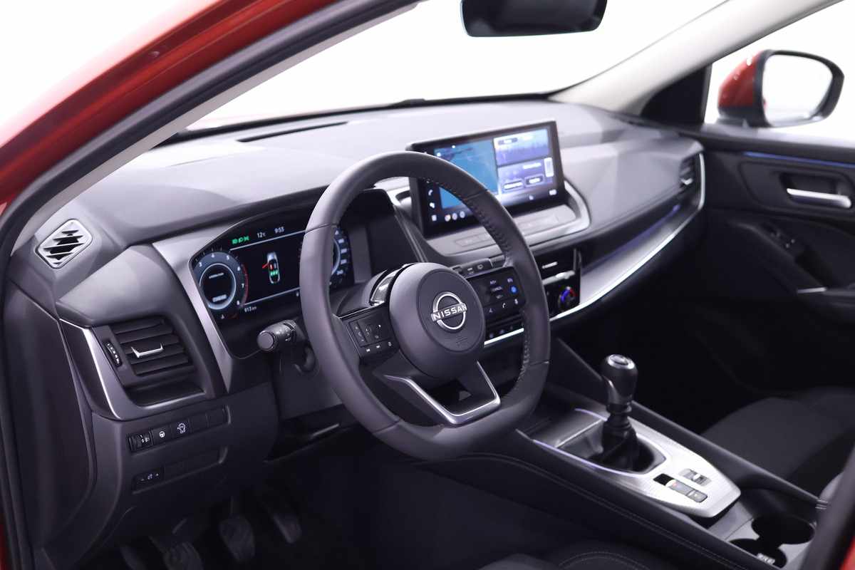 nissan-qashqai-1-3-dig-t-mild-hybrid-2024-gasolina-1332cc