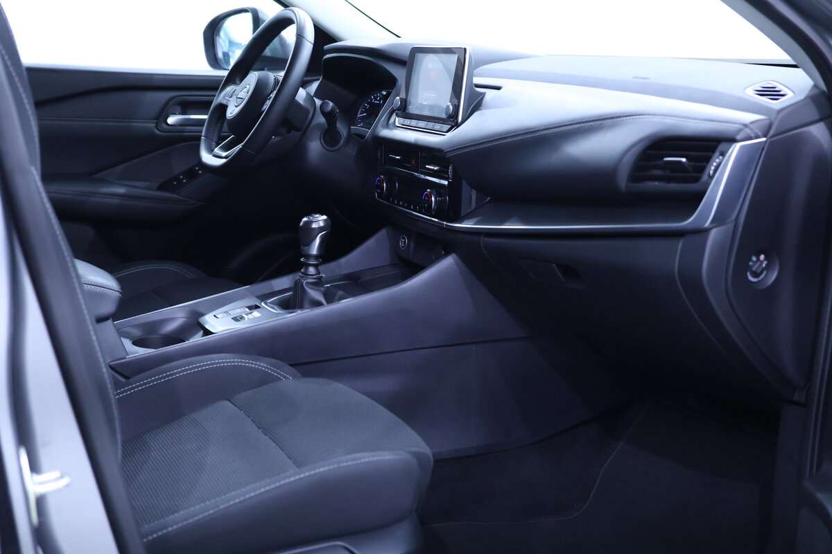 nissan-qashqai-1-3-dig-t-mild-hybrid-2024-gasolina-1332cc