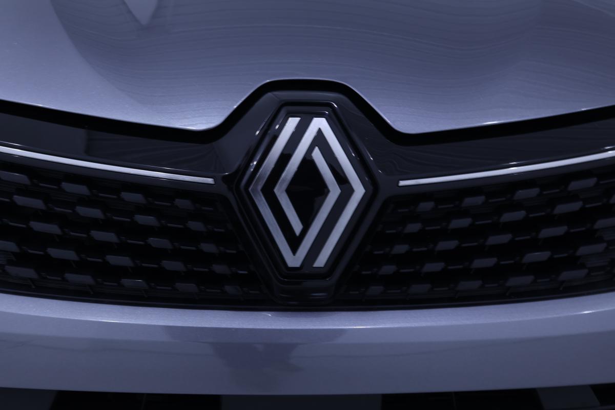 renault-clio-1-5-101cv-2024-diesel-1461cc