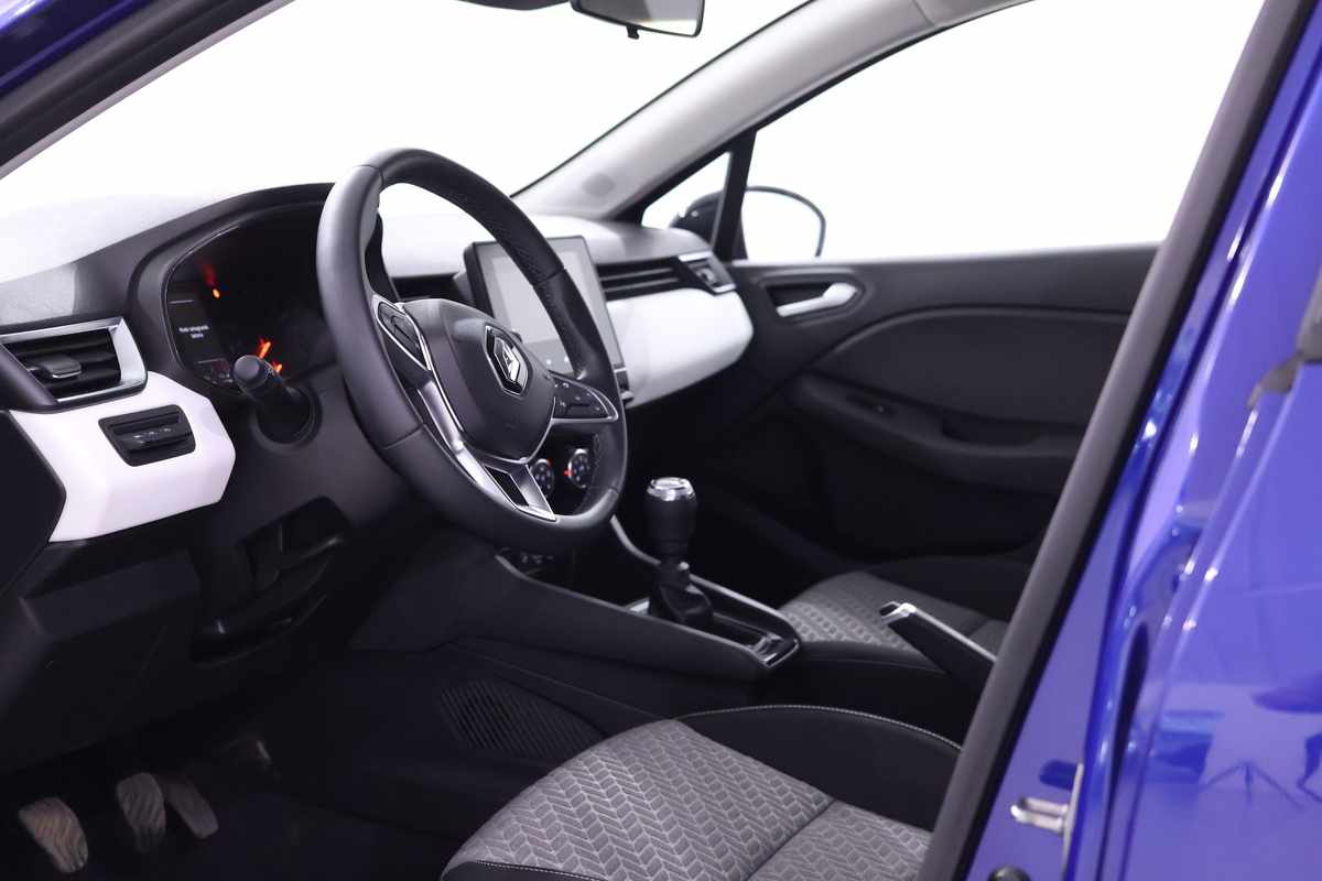 renault-clio-1-0-tce-2023-gasolina-999cc