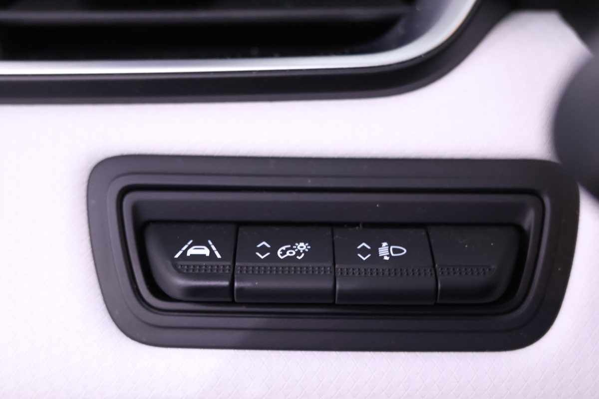renault-clio-1-0-tce-2023-gasolina-999cc
