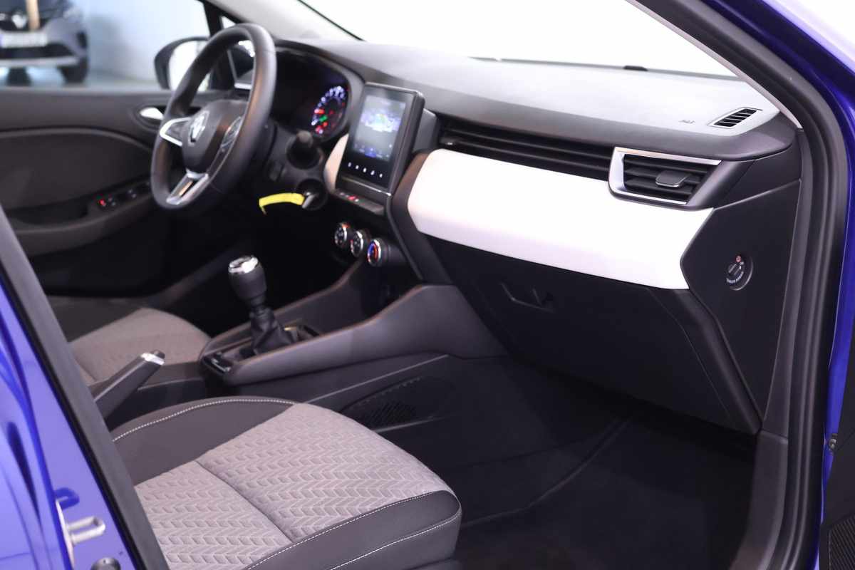 renault-clio-1-0-tce-2023-gasolina-999cc