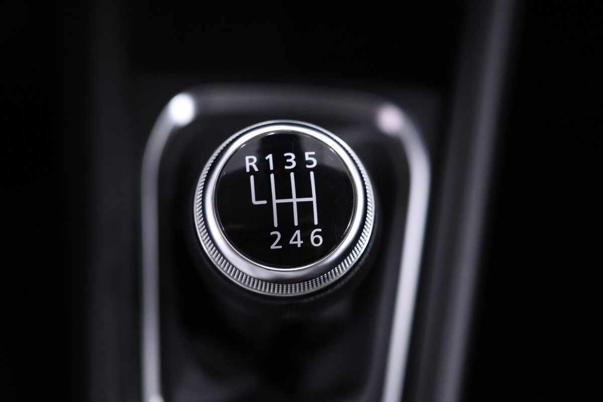 renault-captur-1-0-tce-2023-gasolina-999cc