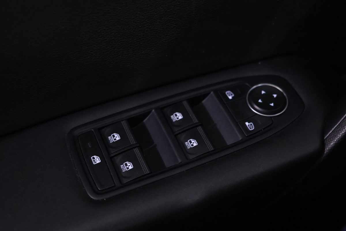 renault-captur-1-0-tce-2023-gasolina-999cc
