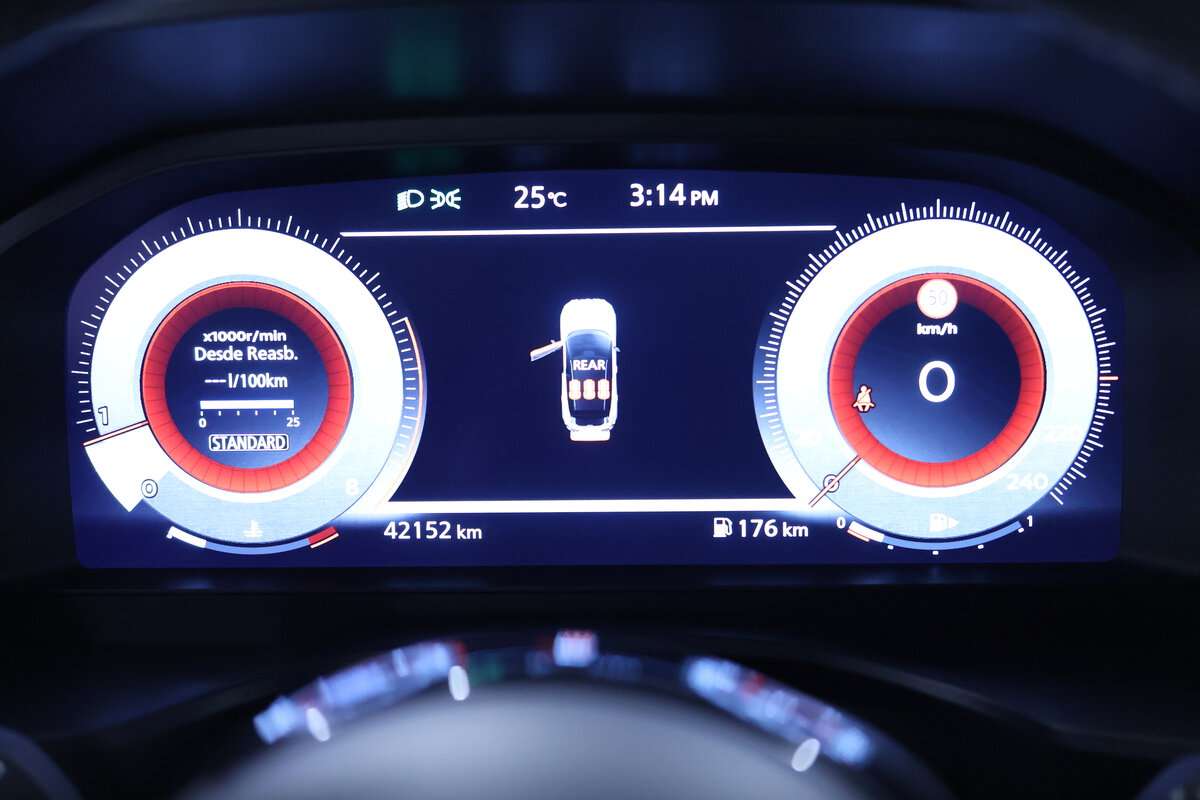 nissan-qashqai-1-3-dig-t-mild-hybrid-2024-gasolina-1332cc
